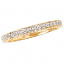 Romance 18k Yellow Gold Diamond Wedding Band