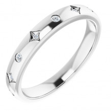 14K White 1/10 CTW Diamond Anniversary Band - 123800600P