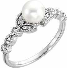 14K White Freshwater Pearl & 1/8 CTW Diamond Leaf Ring - 6491600P